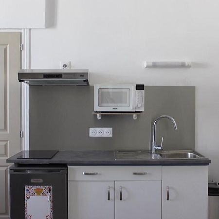 רושפור Residence Pasteur - Flyer מראה חיצוני תמונה