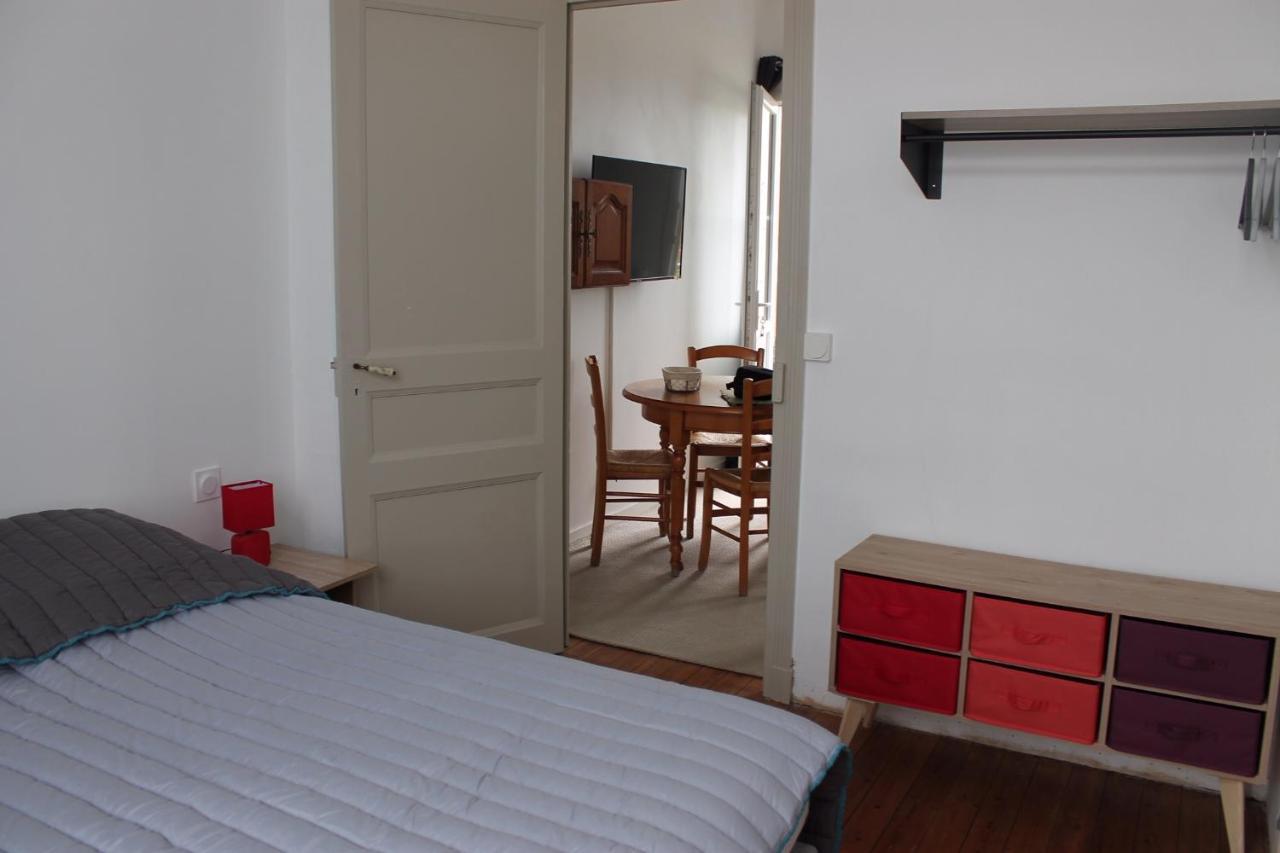 רושפור Residence Pasteur - Flyer מראה חיצוני תמונה