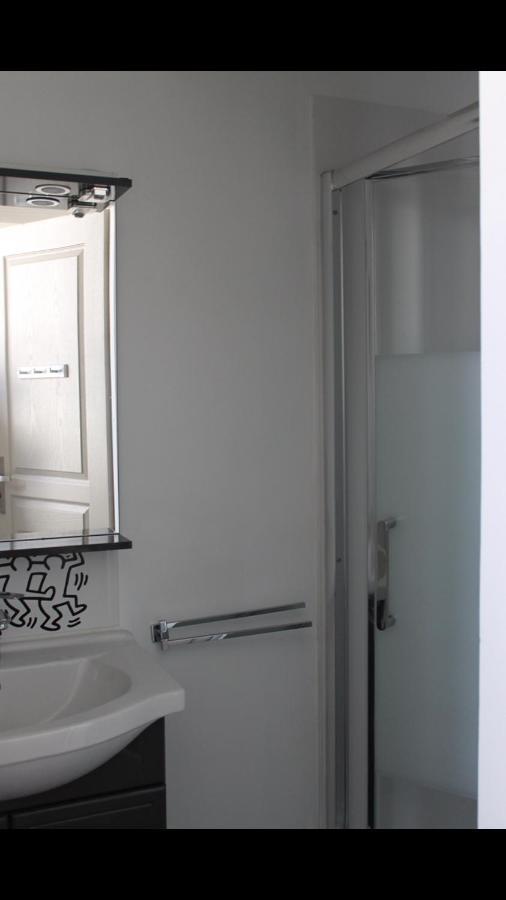 רושפור Residence Pasteur - Flyer מראה חיצוני תמונה